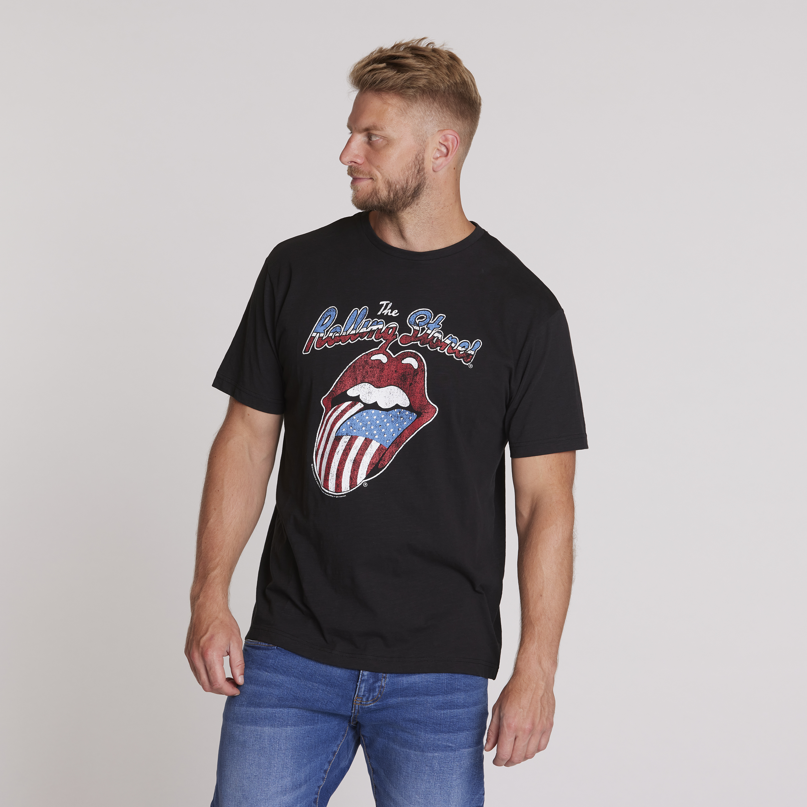 31367B - 0099 t-shirt model